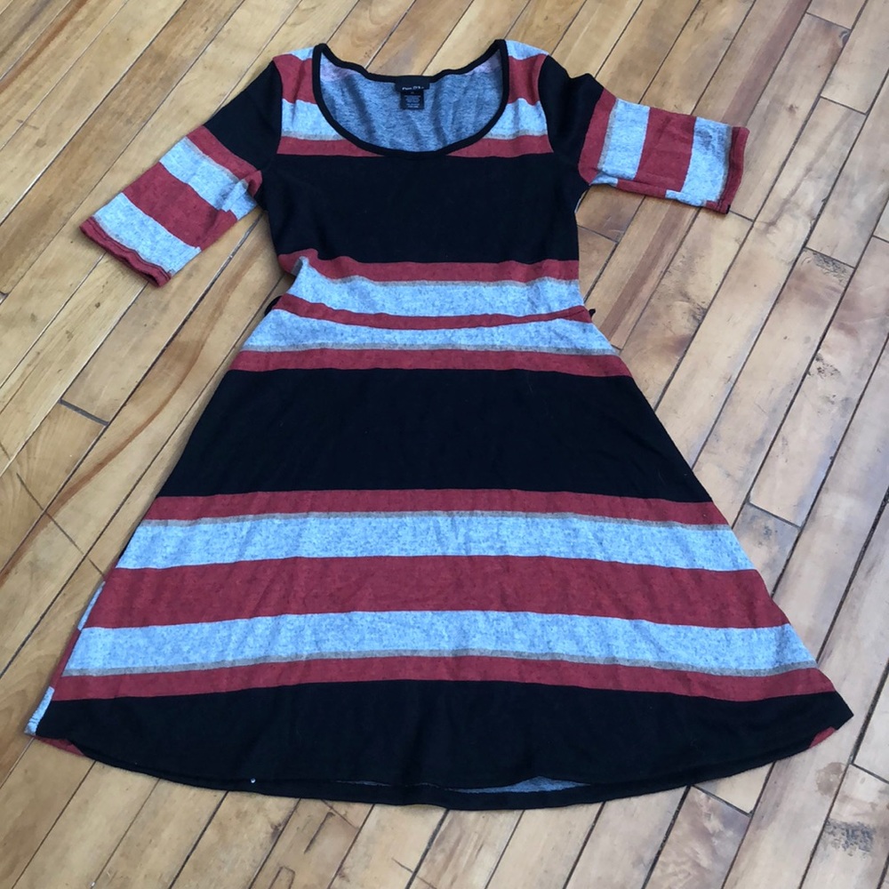 Rue 21 dress